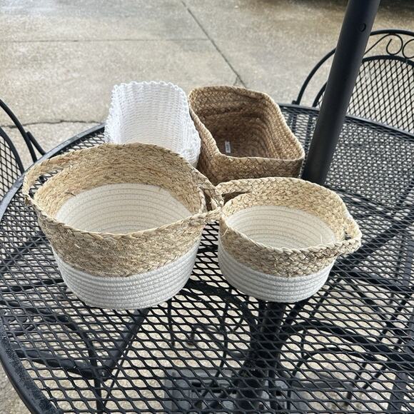 Set Of 4 White Brown Woven Wicker Baskets - Picture 1 of 4